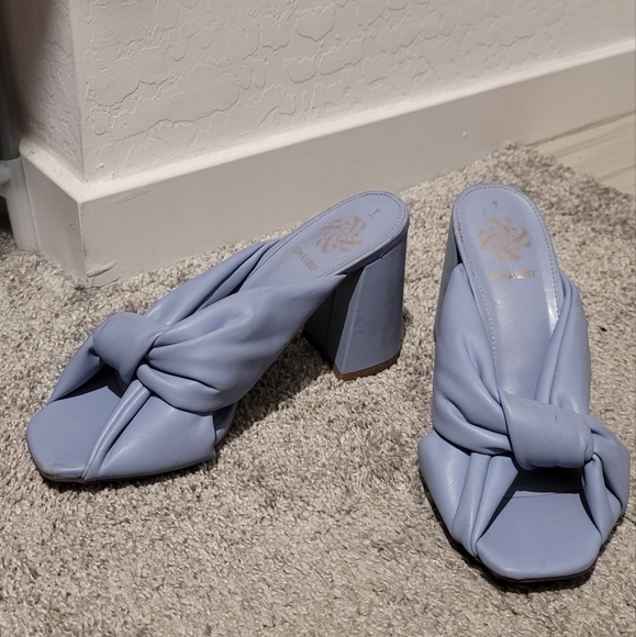 SAM & LIBBY Periwinkle Open Toe Chunky Heel Mule - Picture 1 of 5